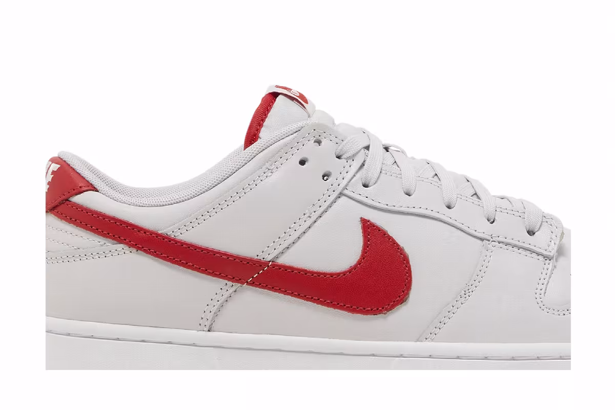 Nike Dunk Low Vast Grey Varsity Red, view 3