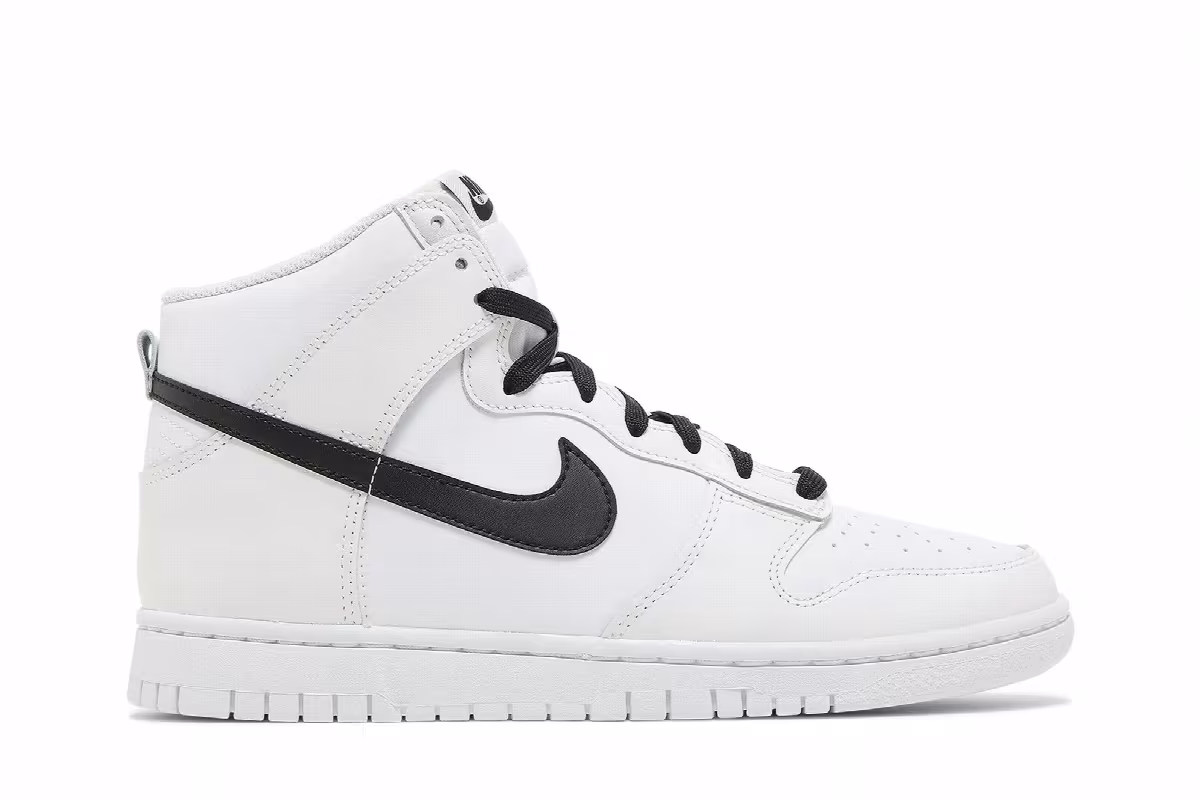 Nike Dunk High Reverse Panda, view 2