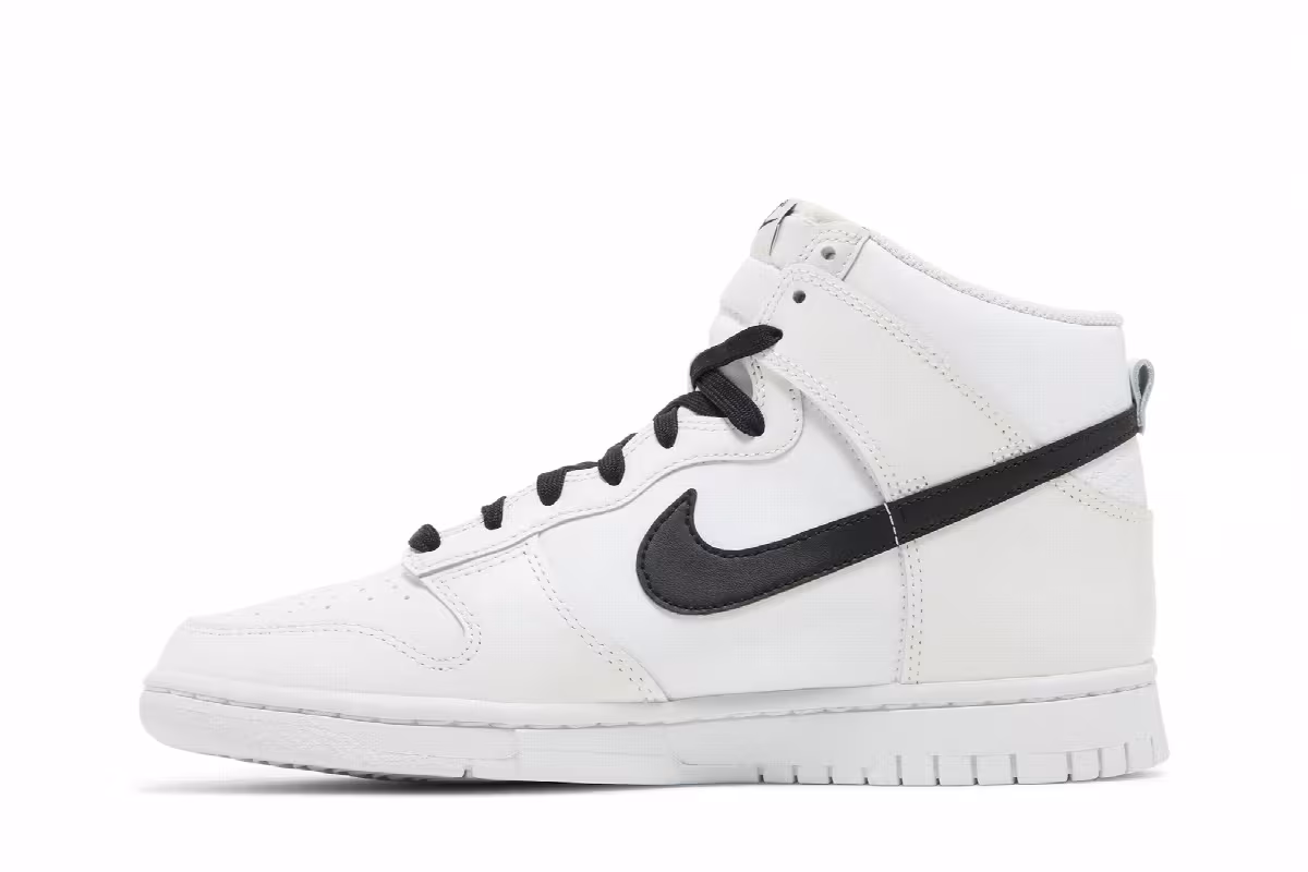 Nike Dunk High Reverse Panda, view 4
