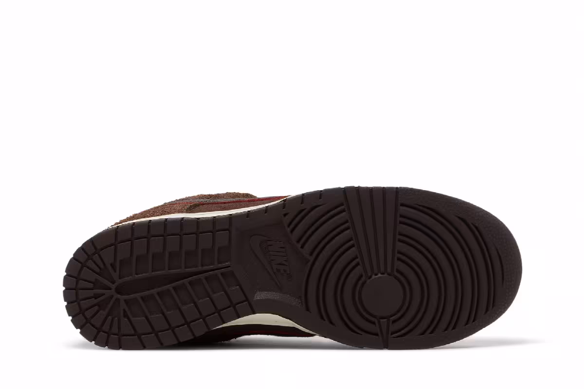Nike Dunk Low Premium Baroque Brown, view 5