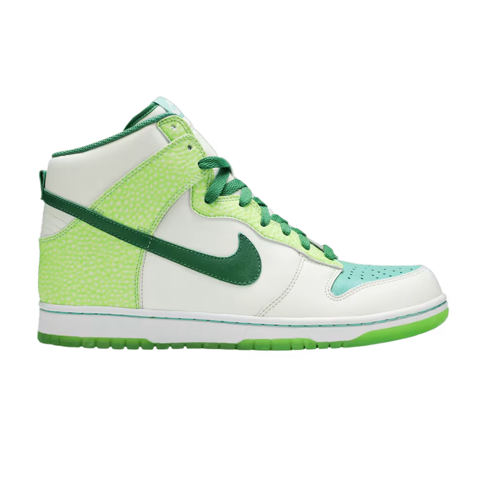 Nike Dunk High Premium Glow In The Dark 2