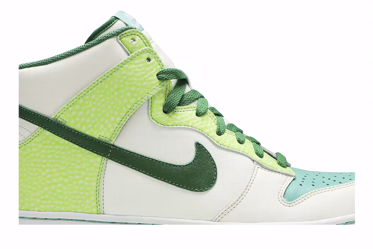 Nike Dunk High Premium Glow In The Dark 2, view 3