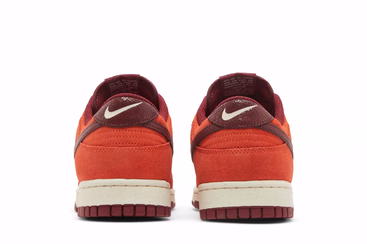 Nike Dunk Low Orange Suede, view 7