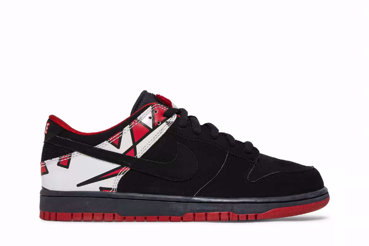 Nike Dunk Low Premium Jordan Pack, view 2