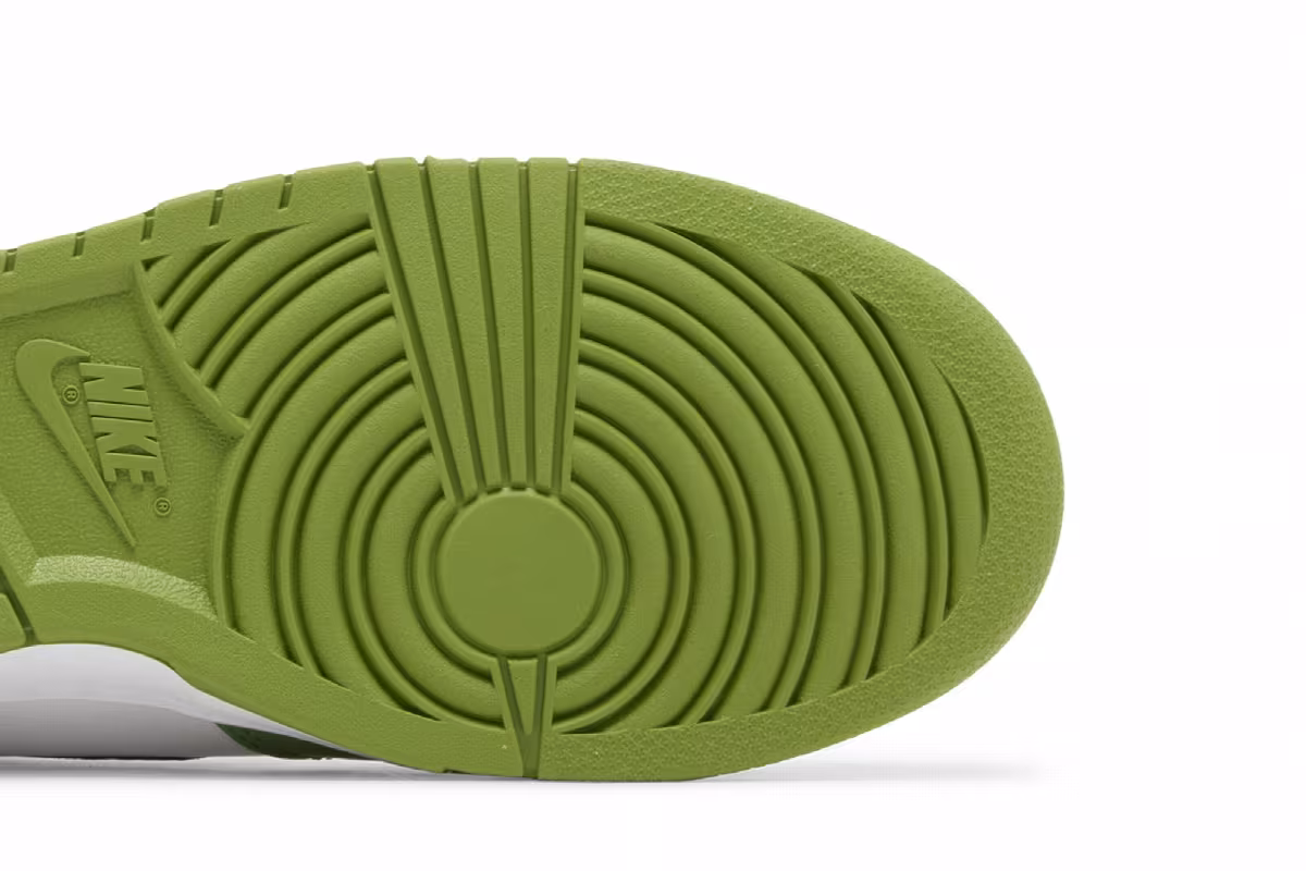Nike Dunk High Chlorophyll, view 6