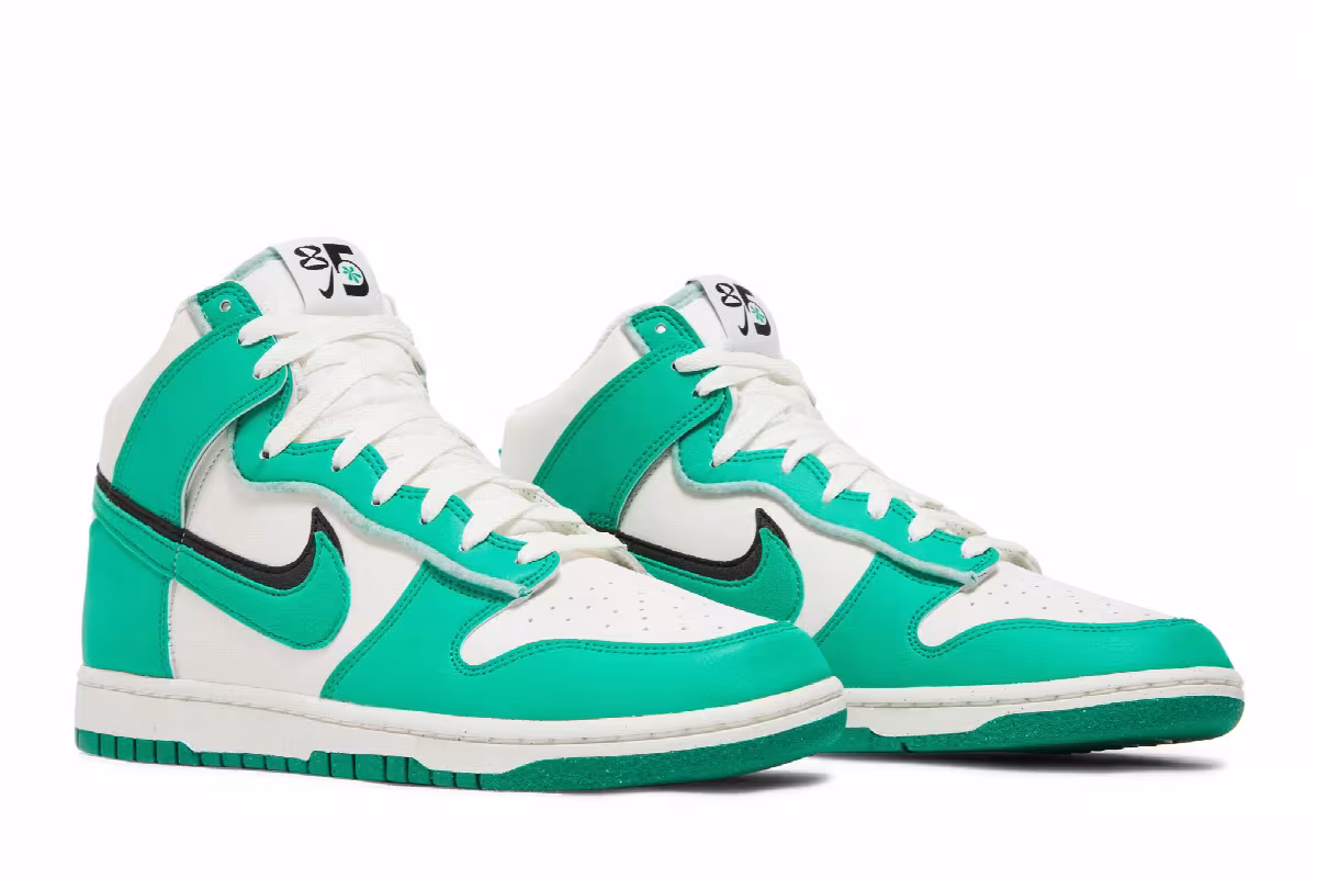 Nike Dunk High SE Stadium Green, view 9
