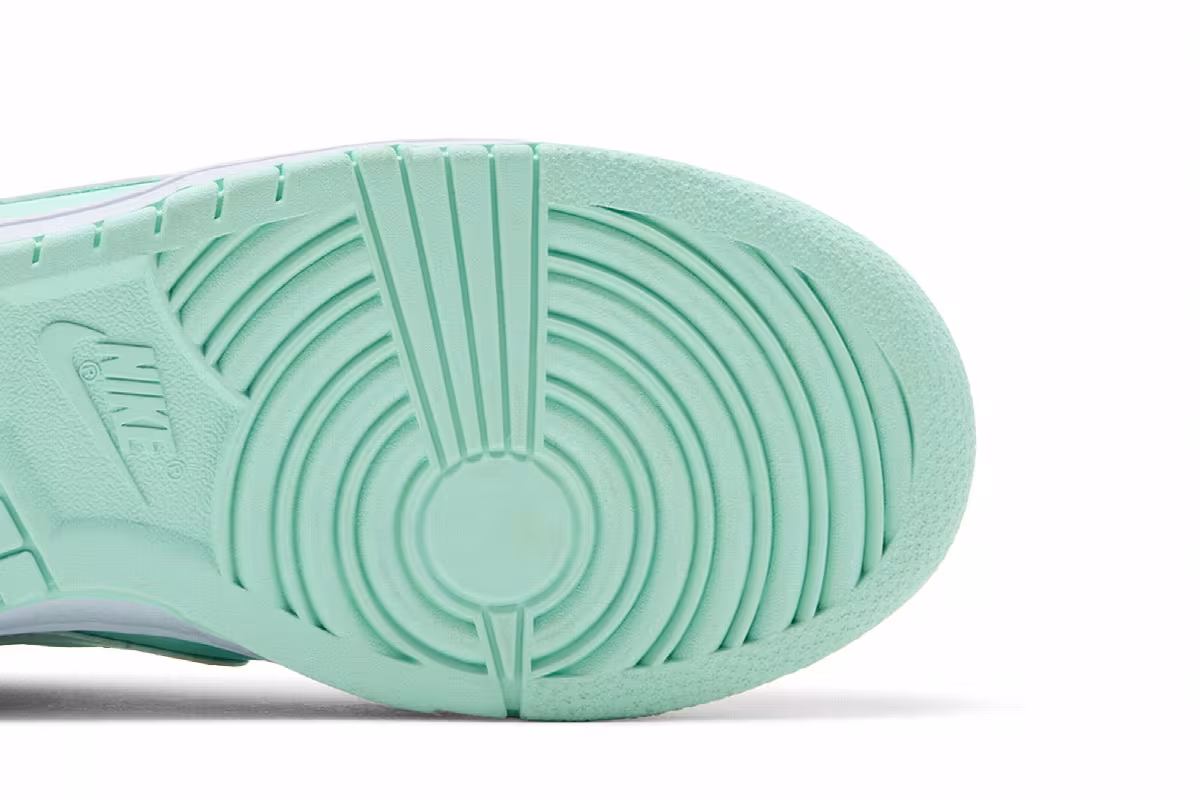Nike Dunk Low Mint Foam Light Menta, view 6