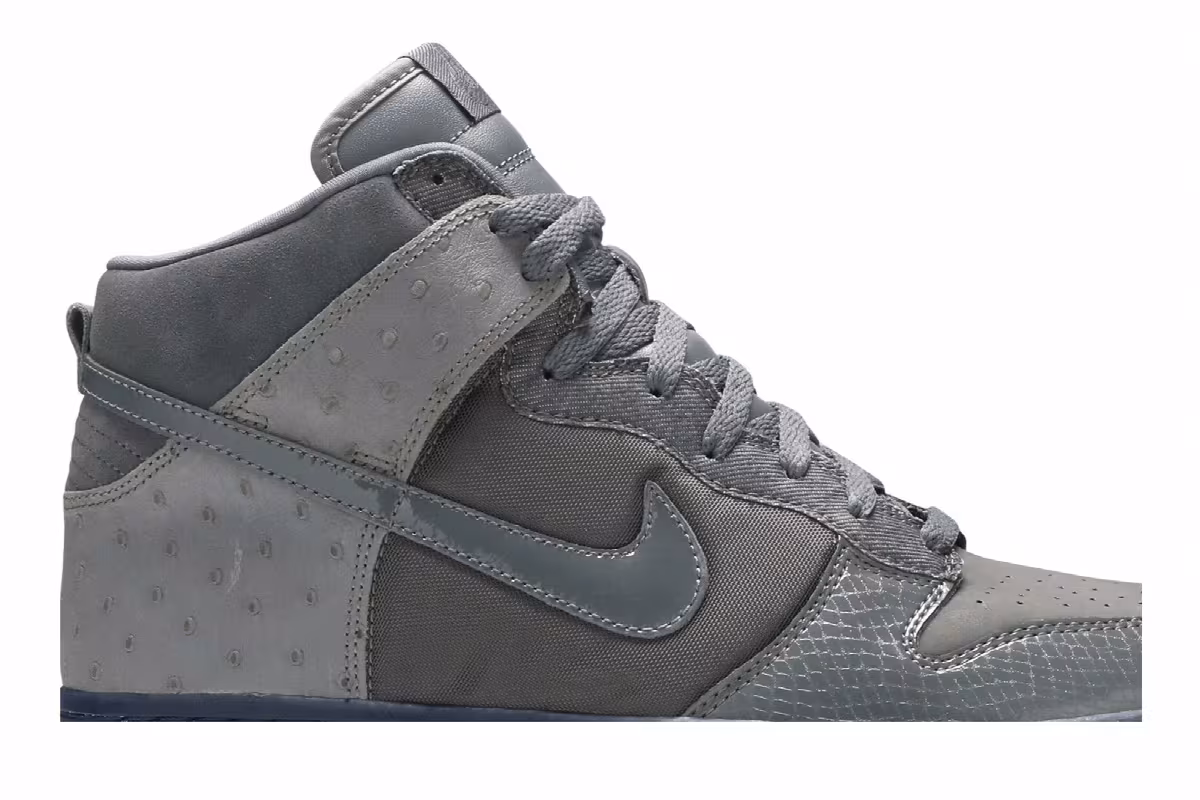 Nike Dunk High Deluxe, view 3