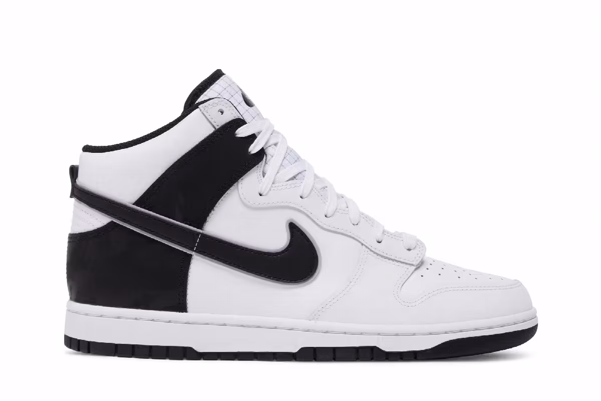 Nike Dunk High SE White Black, view 2