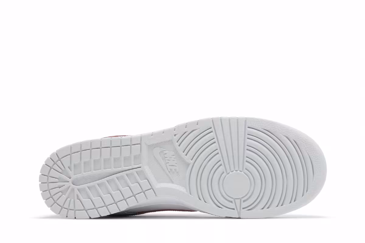 Nike Dunk Low Pure Platinum Rose Whisper, view 5