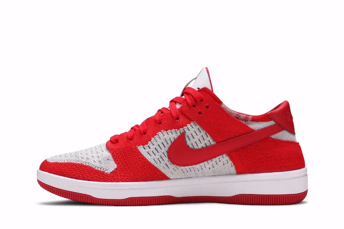 Nike Dunk Low Flyknit University Red, view 4