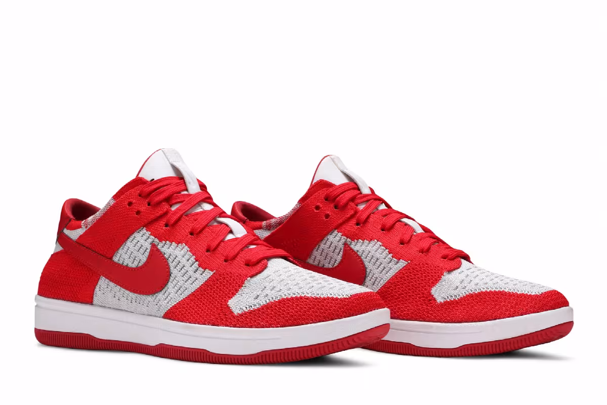 Nike Dunk Low Flyknit University Red, view 9