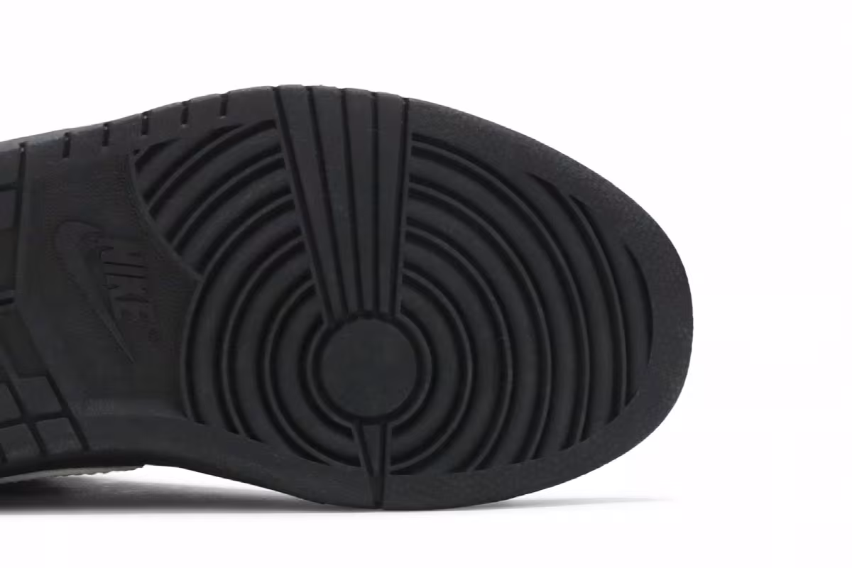 Riccardo Tisci x NikeLab Dunk Lux Chukka Black, view 6