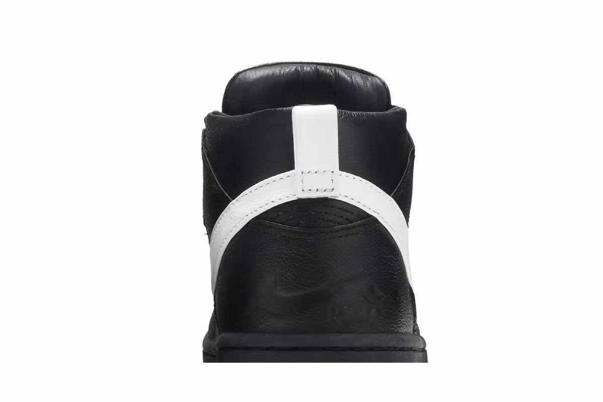 Riccardo Tisci x NikeLab Dunk Lux Chukka Black, view 8
