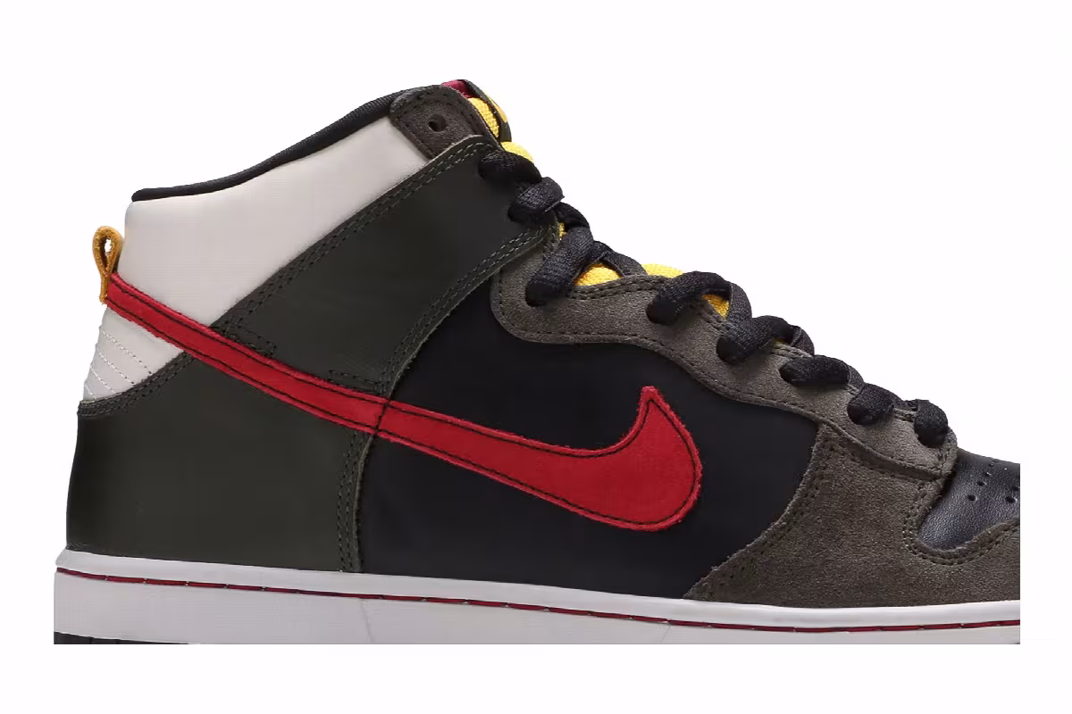 Nike Dunk High Premium Boba Fett, view 3