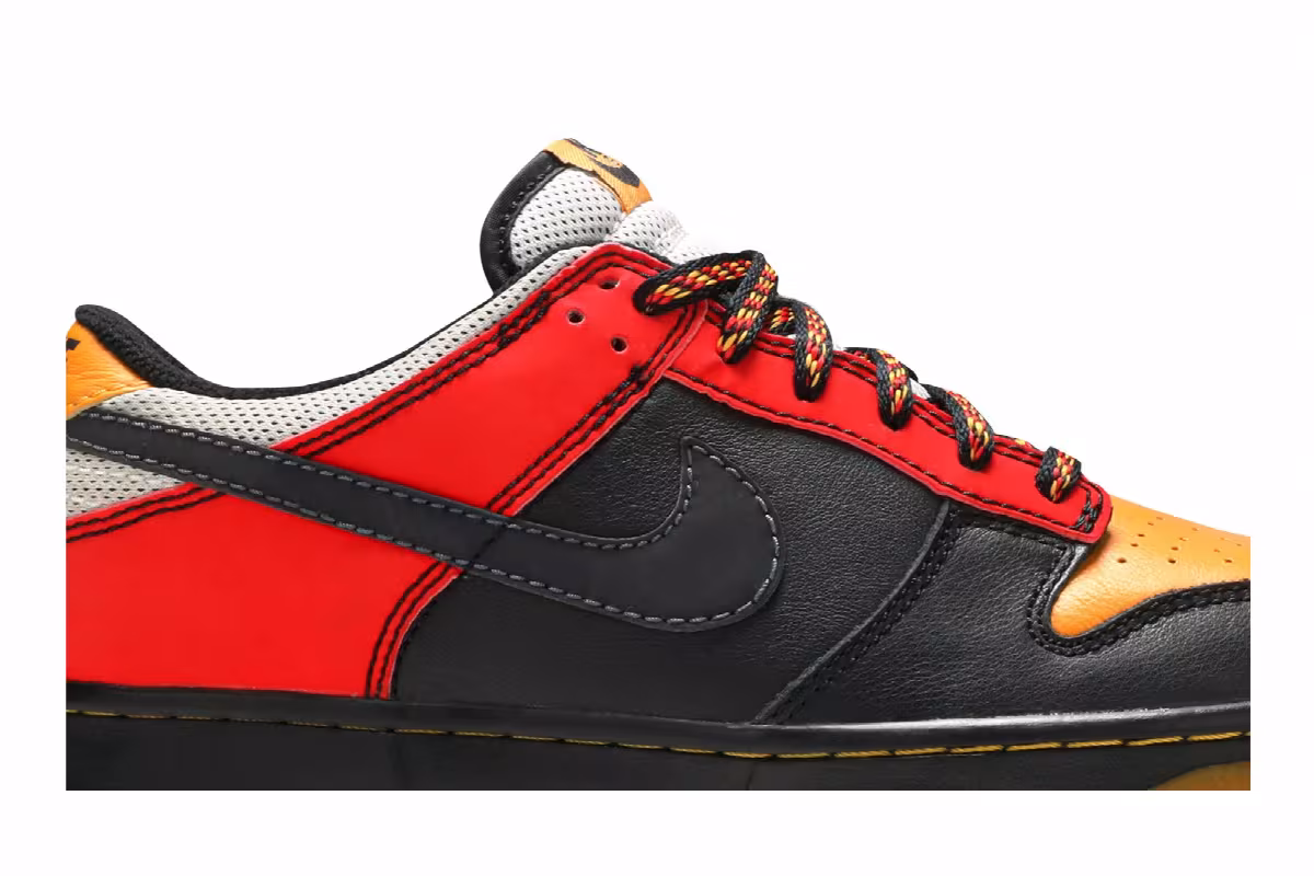 Nike Dunk Low Premium Sertig Pack, view 3