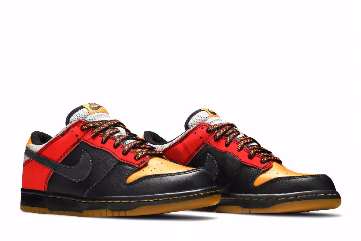 Nike Dunk Low Premium Sertig Pack, view 9