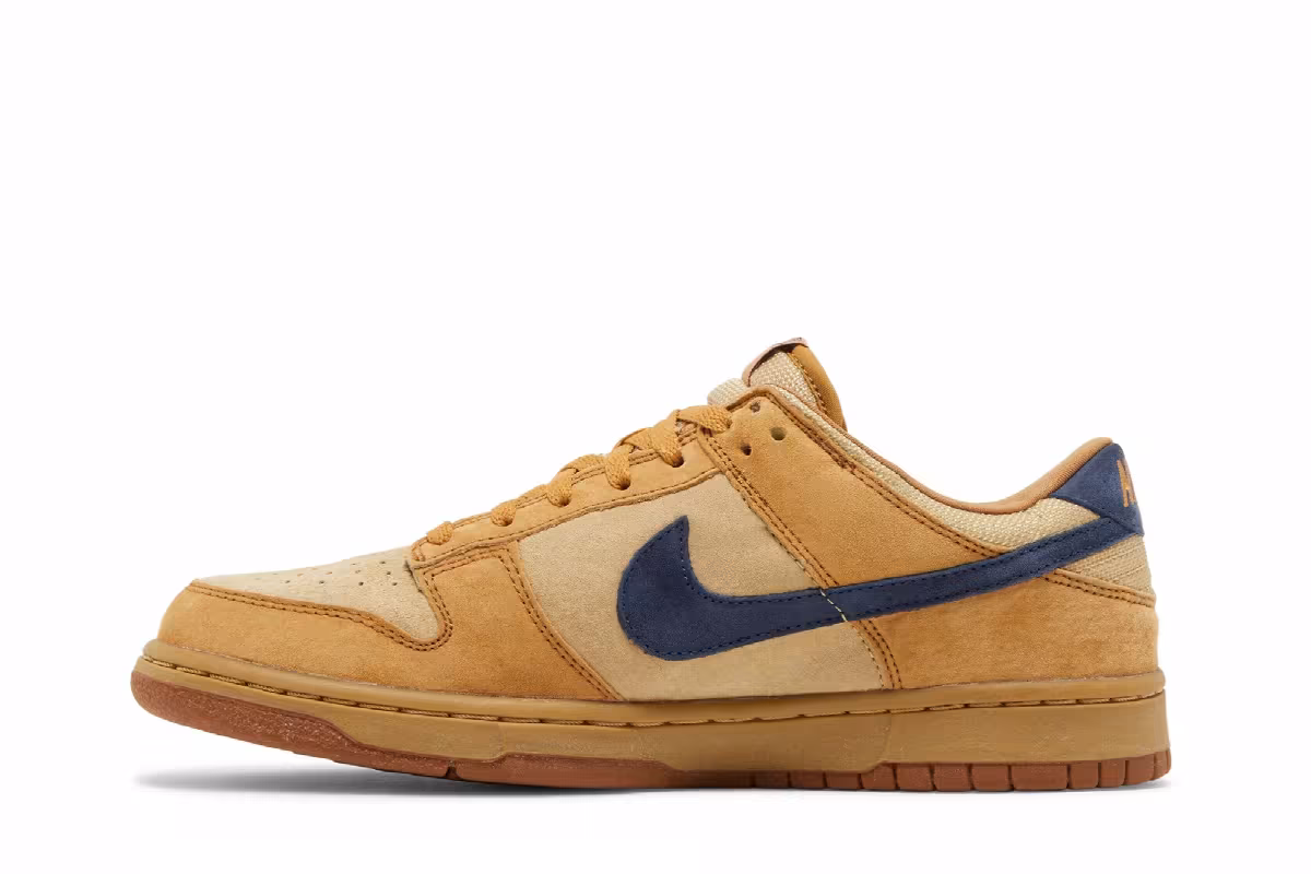 Nike Dunk Low Pro, view 4