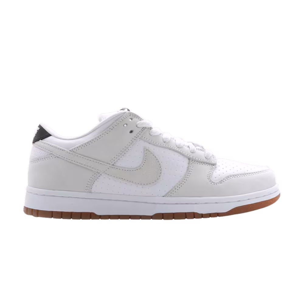 Nike Dunk Low Premium