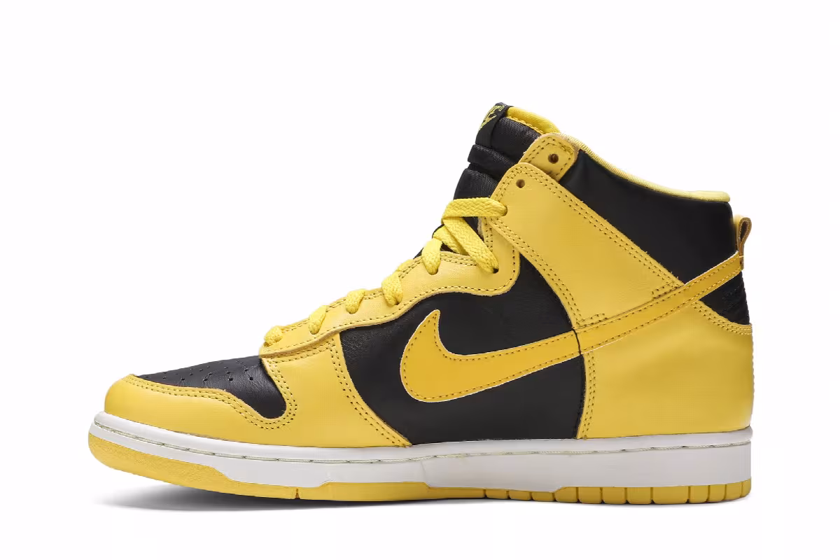 Nike Dunk High Le, view 4