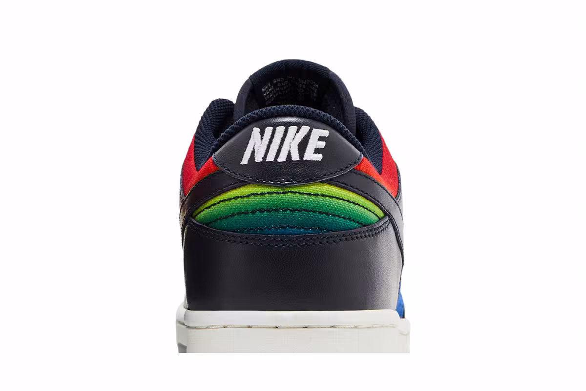 Nike Dunk Low, view 8