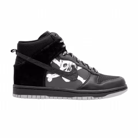 Nike Dunk High Premium 'St. Pauli'