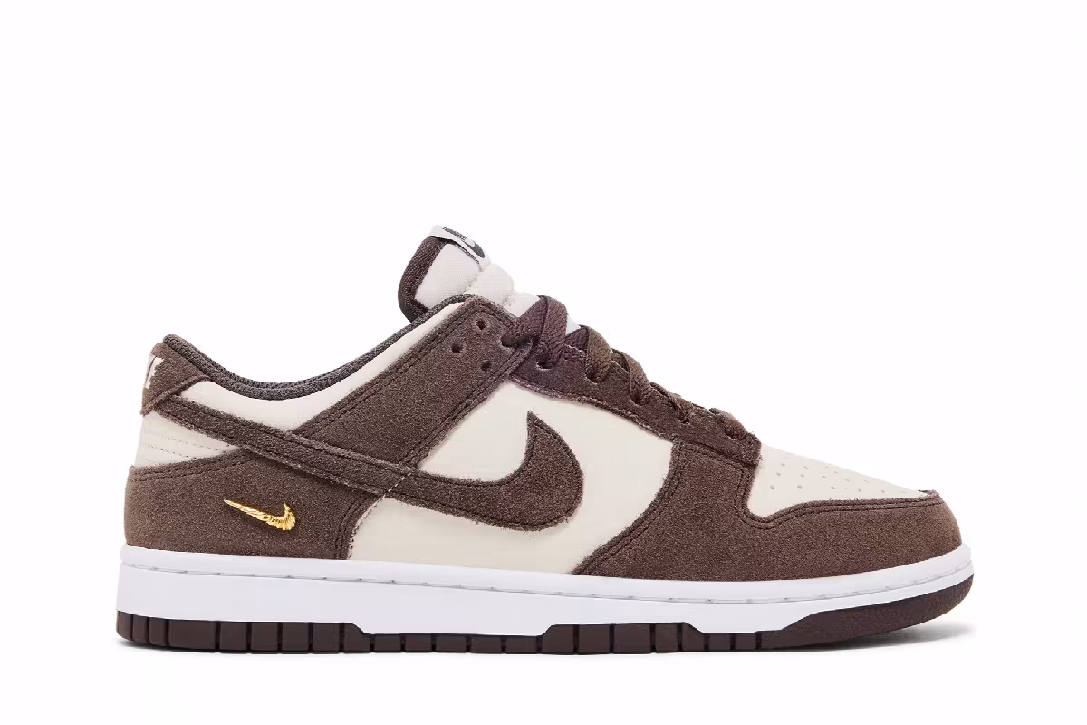 Nike Women's Dunk Low Light Orewood Baroque Brown, view 2