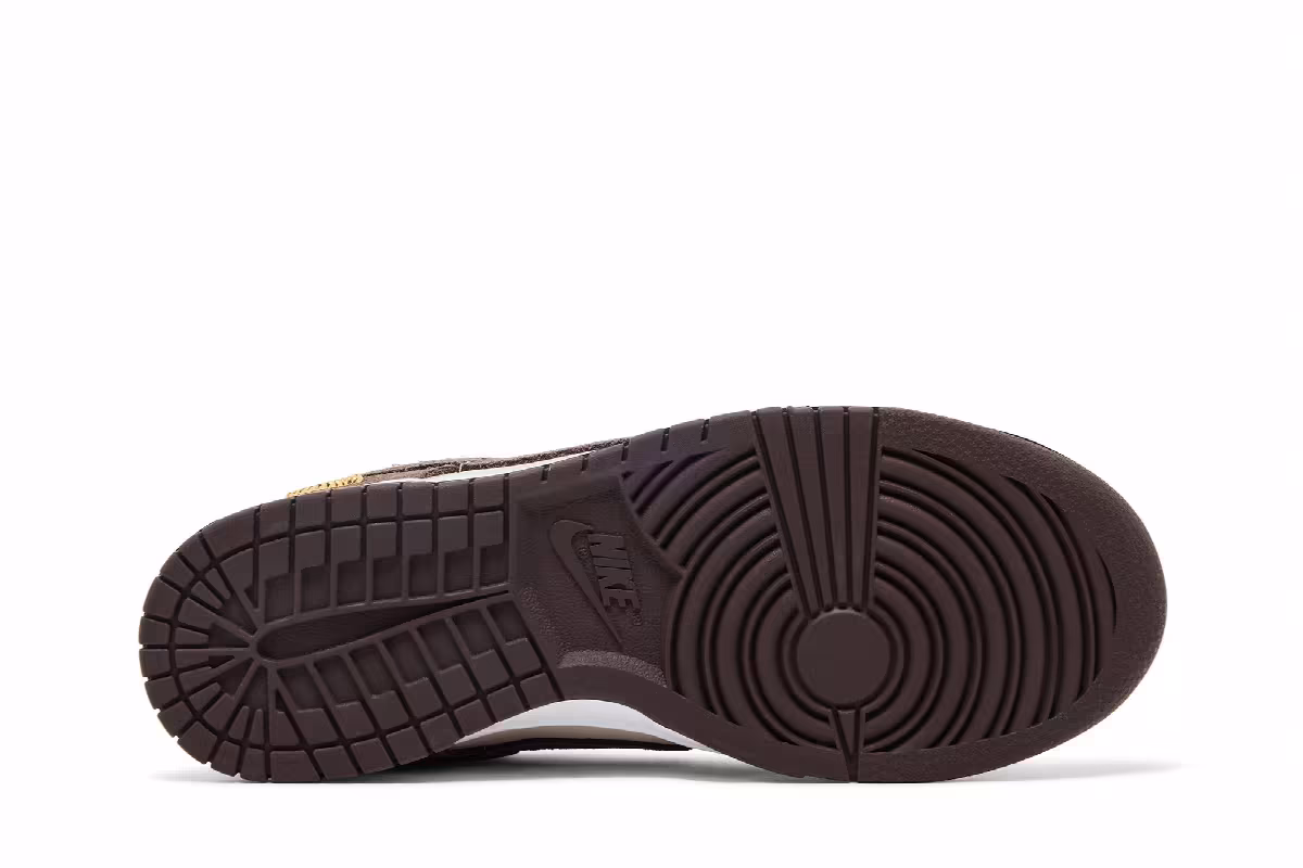 Nike Women's Dunk Low Light Orewood Baroque Brown, view 5