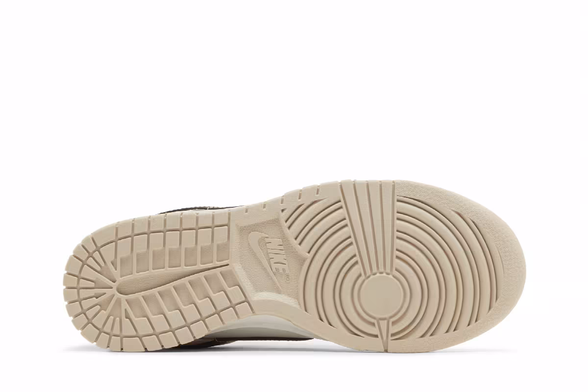 Nike Women's Dunk Low Neapolitan, view 5