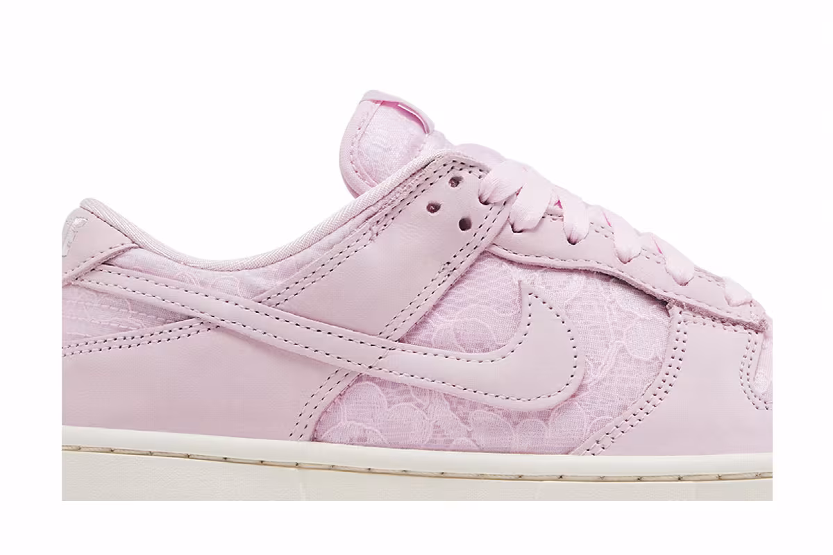 Nike Women's Dunk Low Lace Pack - Regal Pink, view 3
