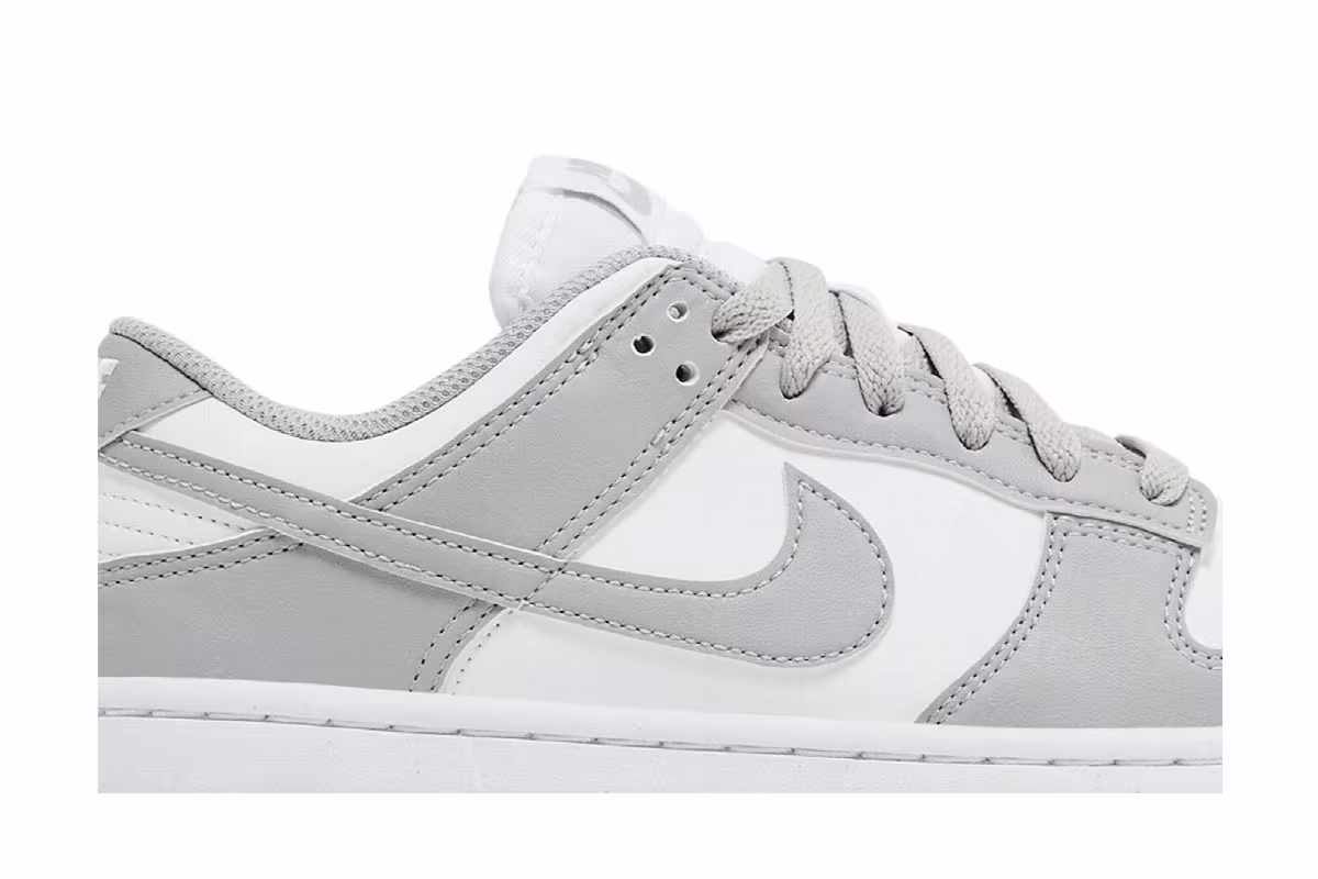 Nike Women's Dunk Low Next Nature Light Smoke Grey, view 3