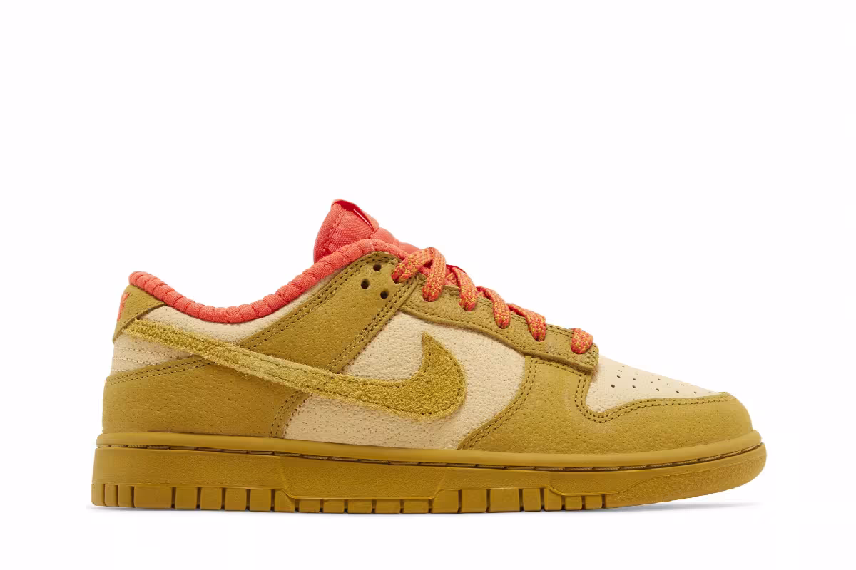 Nike Women's Dunk Low Bronzine Picante Red, view 2