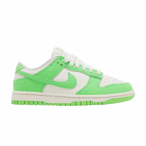 Nike Wmns Dunk Low 'Green Strike'