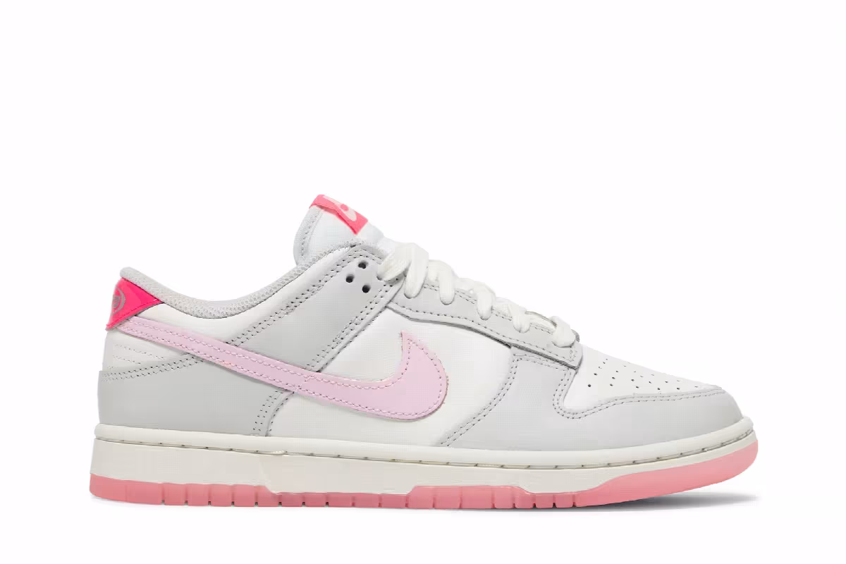 Nike Women's Dunk Low 520 Pack - Pink Foam, view 2