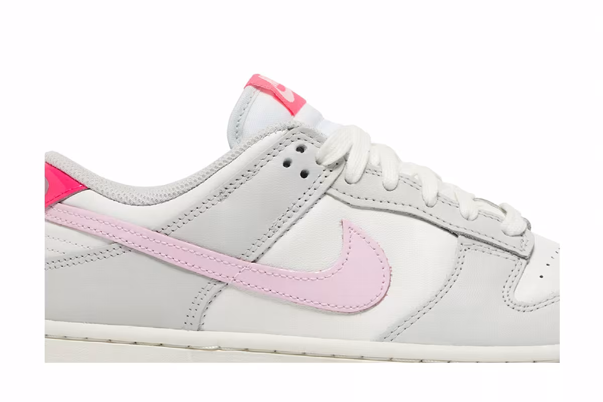 Nike Women's Dunk Low 520 Pack - Pink Foam, view 3