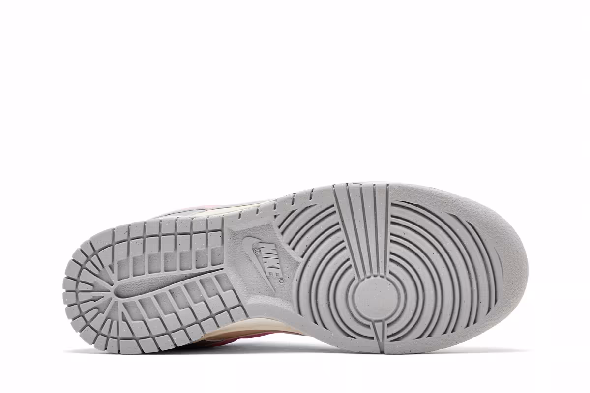 Nike Women's Dunk Low Next Nature Smoke Grey Pink Rise, view 5