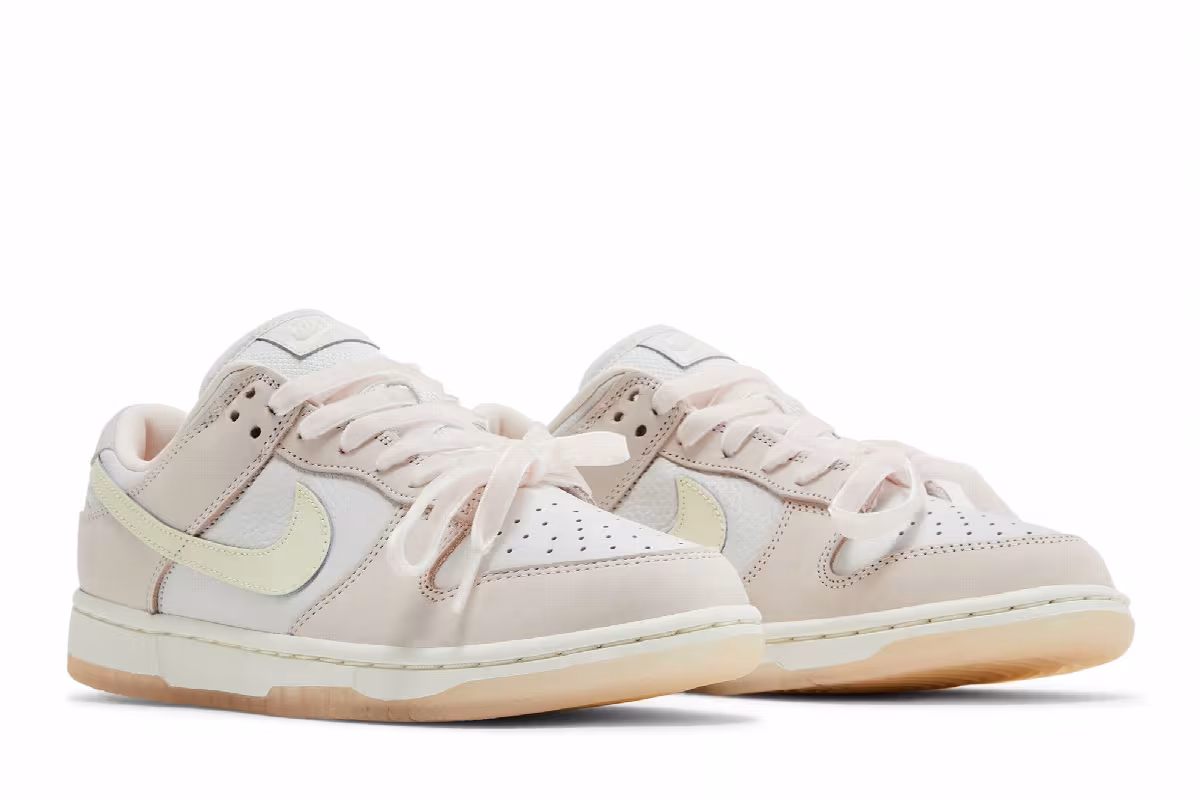 Nike Women's Dunk Low Light Soft Pink, view 9