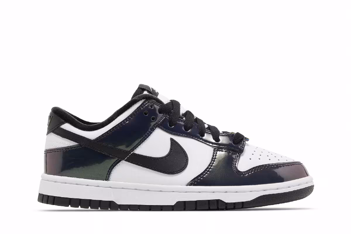 Nike Women's Dunk Low SE Just Do It - Iridescent, view 2