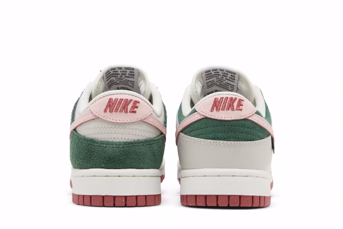 Nike Women's Dunk Low SE All Petals United, view 7