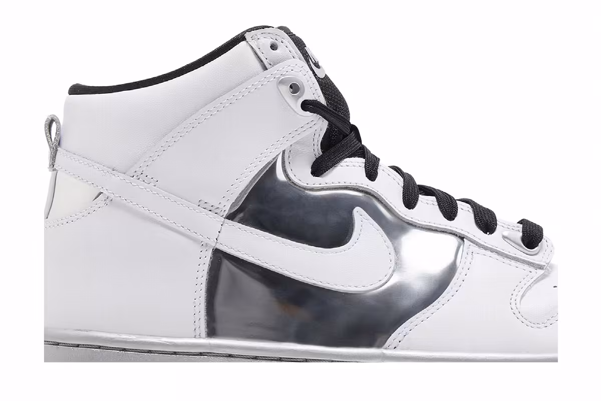 Nike Women's Dunk High Chrome, view 3
