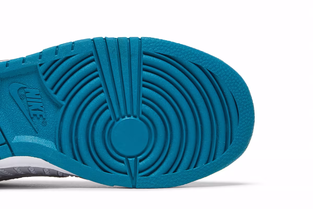 Nike Women's Dunk Low Timeless, view 6