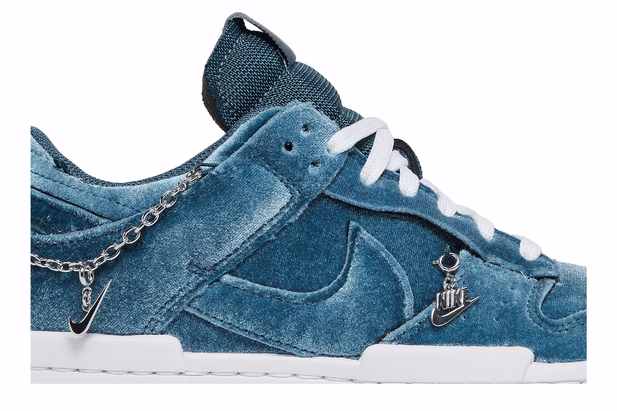 Nike Women's Dunk Low Disrupt Lucky Charms - Ash Green, view 3
