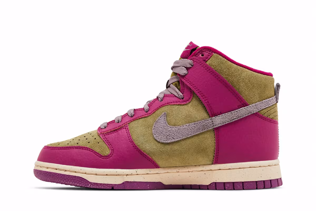 Nike Women's Dunk High Dynamic Berry, view 4