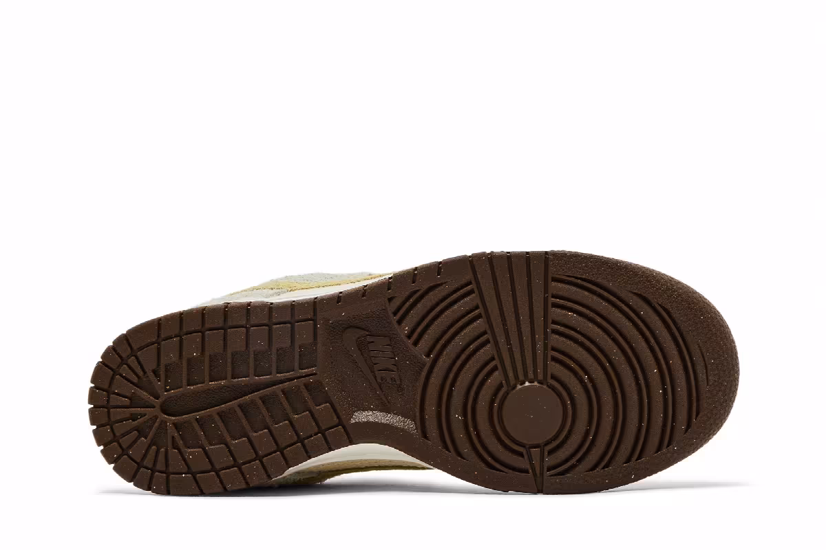 Nike Women's Dunk Low Coconut Milk Hemp, view 5
