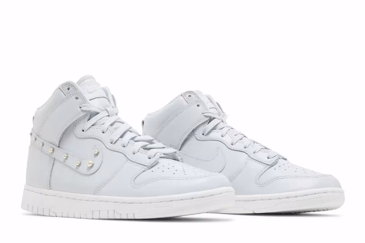 Nike Women's Dunk High SE Dons Pearls, view 9