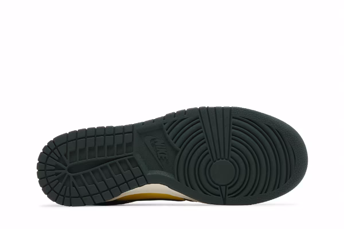 Nike Women's Dunk Low Noble Green, view 5