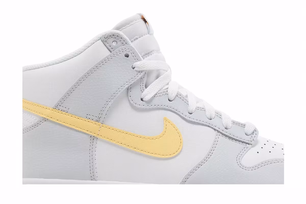 Nike Women's Dunk High Platinum Melon Tint, view 3