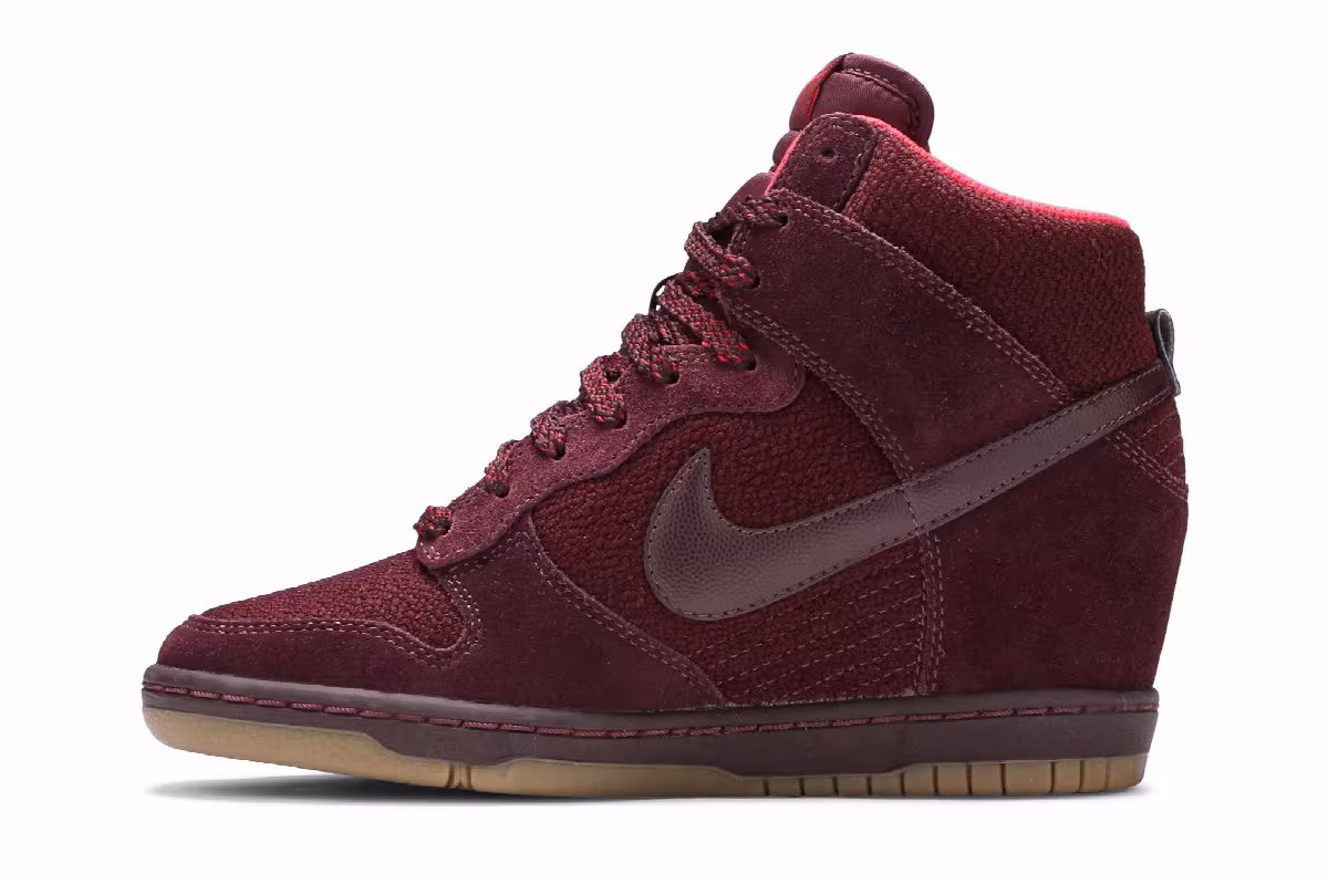 Nike Women's Dunk Sky Hi Mesh, view 4