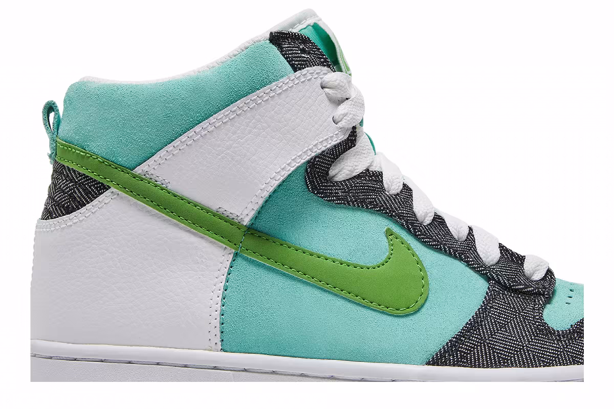 Nike Women's Dunk High 6.0 Mint, view 3