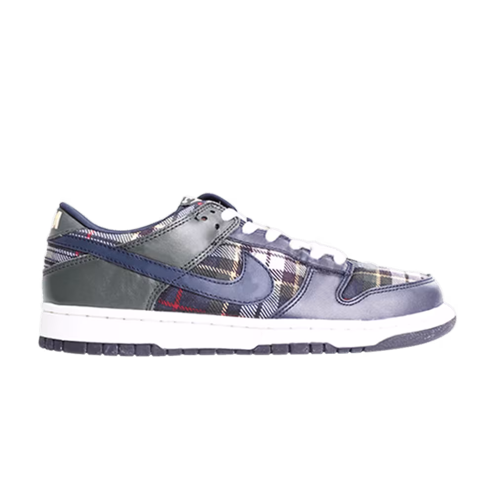 Nike Women's Dunk Low Pro
